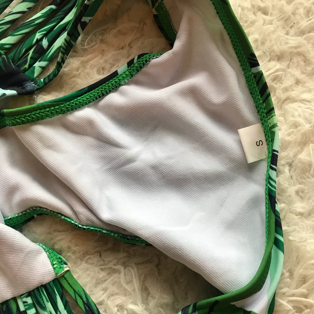 2X HOST PICK WILA Palm Bikini Set - Picture 6 of 8